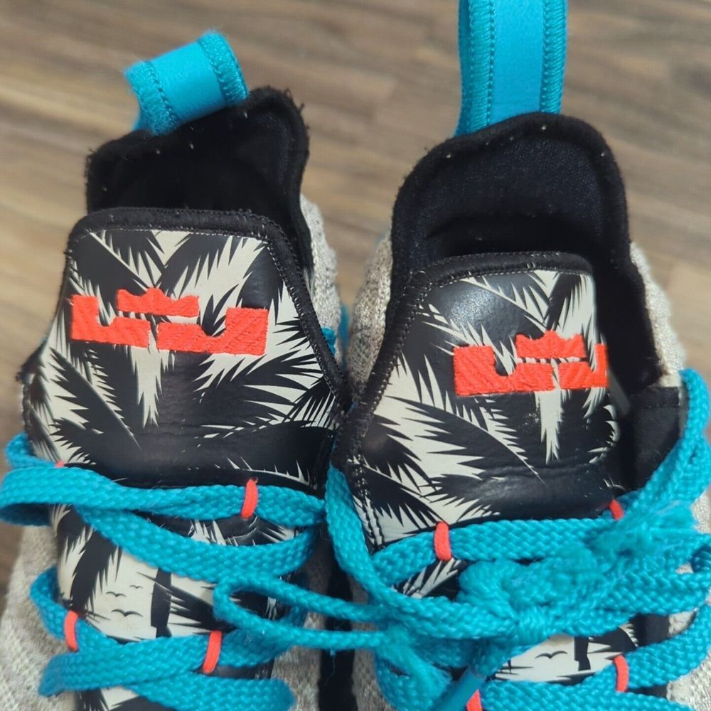 Nike Lebron XVI 16 GS "South Beach" Light Bone Tour Yellow AQ2465-076 Size‎ 6y - Picture 8 of 9